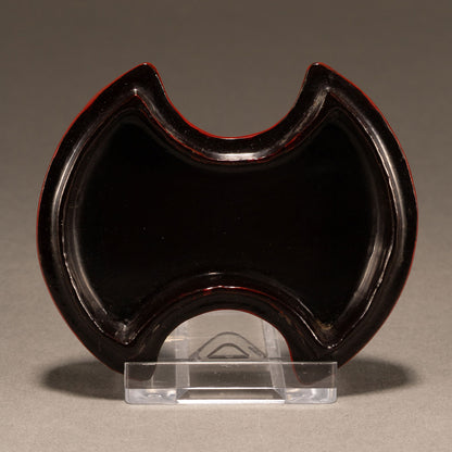 分銅形張果老圖堆朱香盒