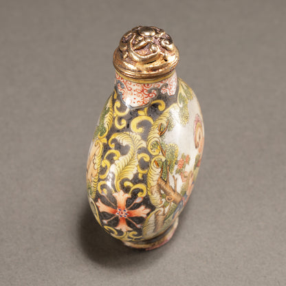 琺瑯人物図鼻煙壺