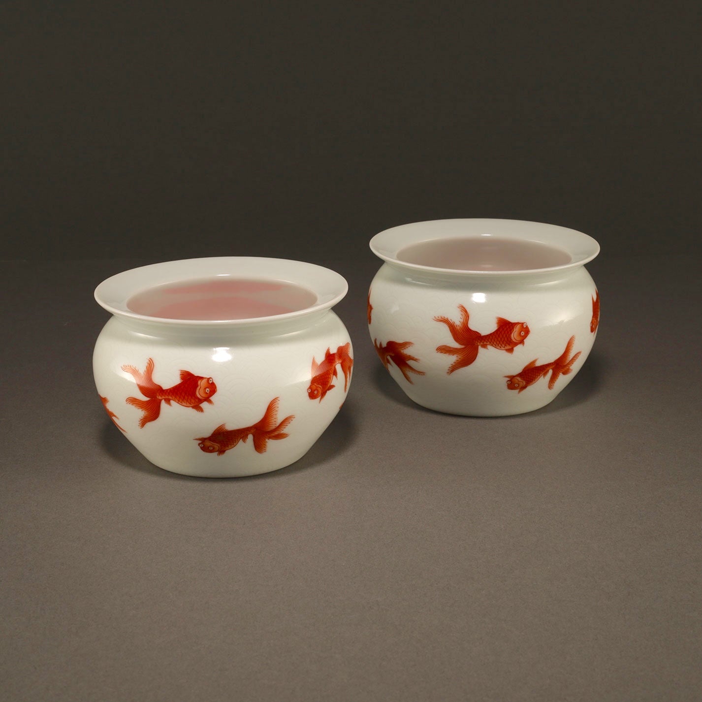 Iron-Red Fish and Wave Jar (Pair) [Z0185]