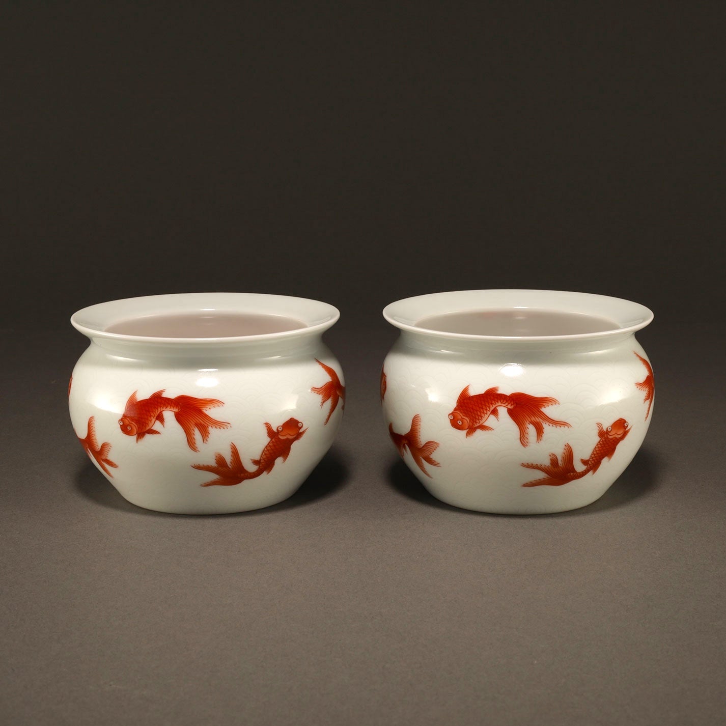 Iron-Red Fish and Wave Jar (Pair) [Z0185]