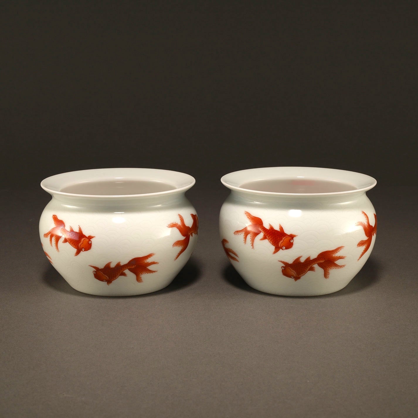 Iron-Red Fish and Wave Jar (Pair) [Z0185]