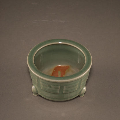 龍泉窯青瓷三足爐