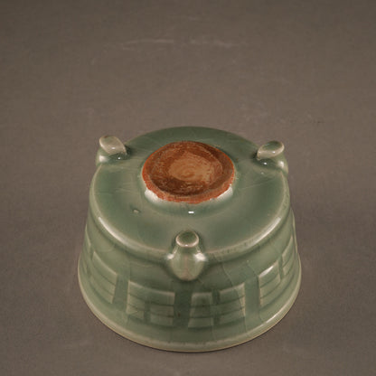 龍泉窯青瓷三足爐