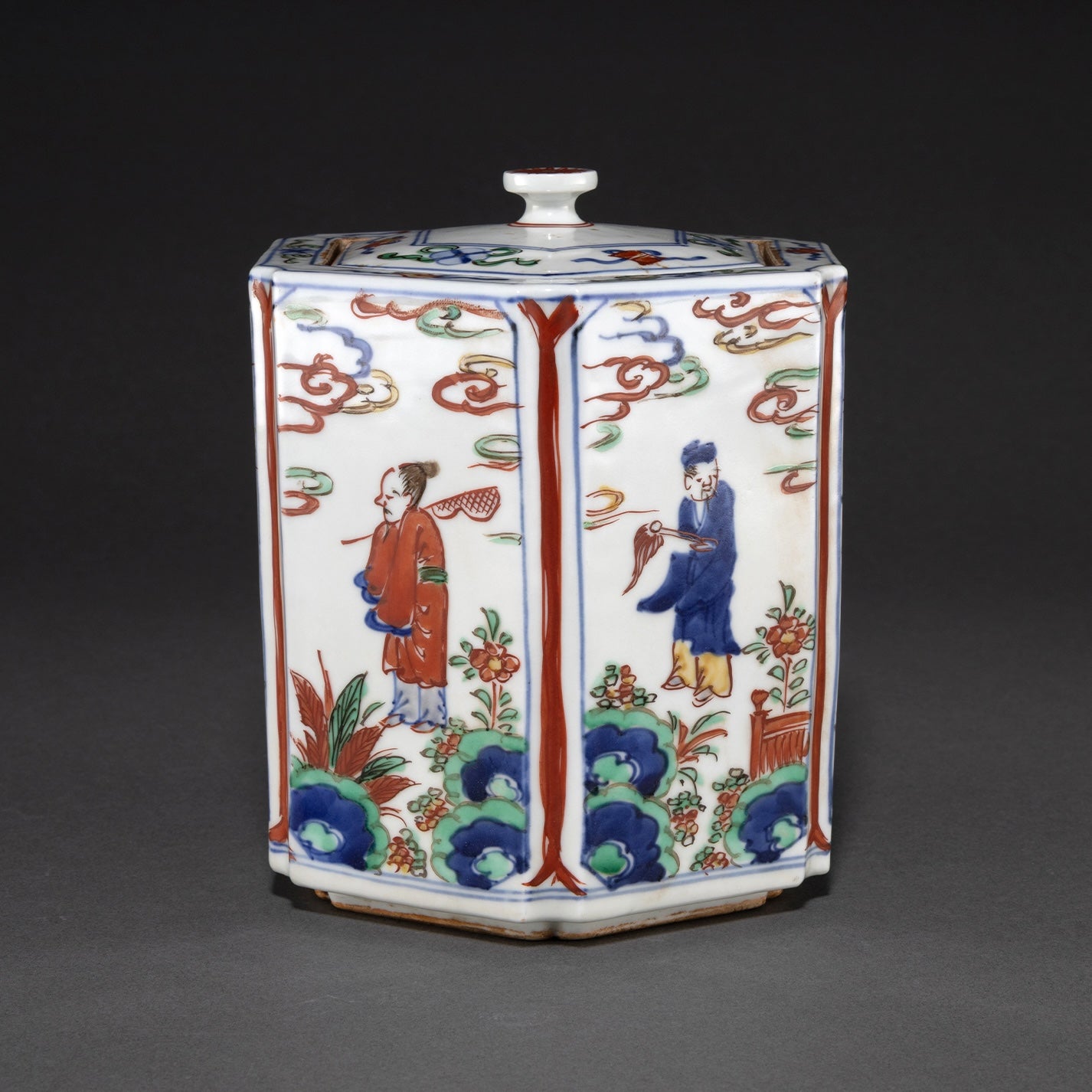 Famille Verte Hexagonal Cricket Jar with Figures [Z0443]