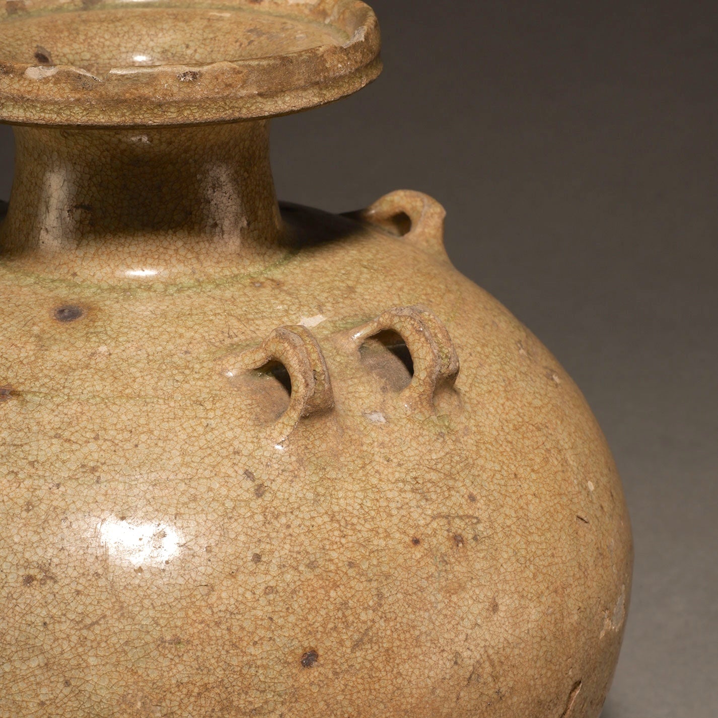 越州窯青磁六耳盤口壷