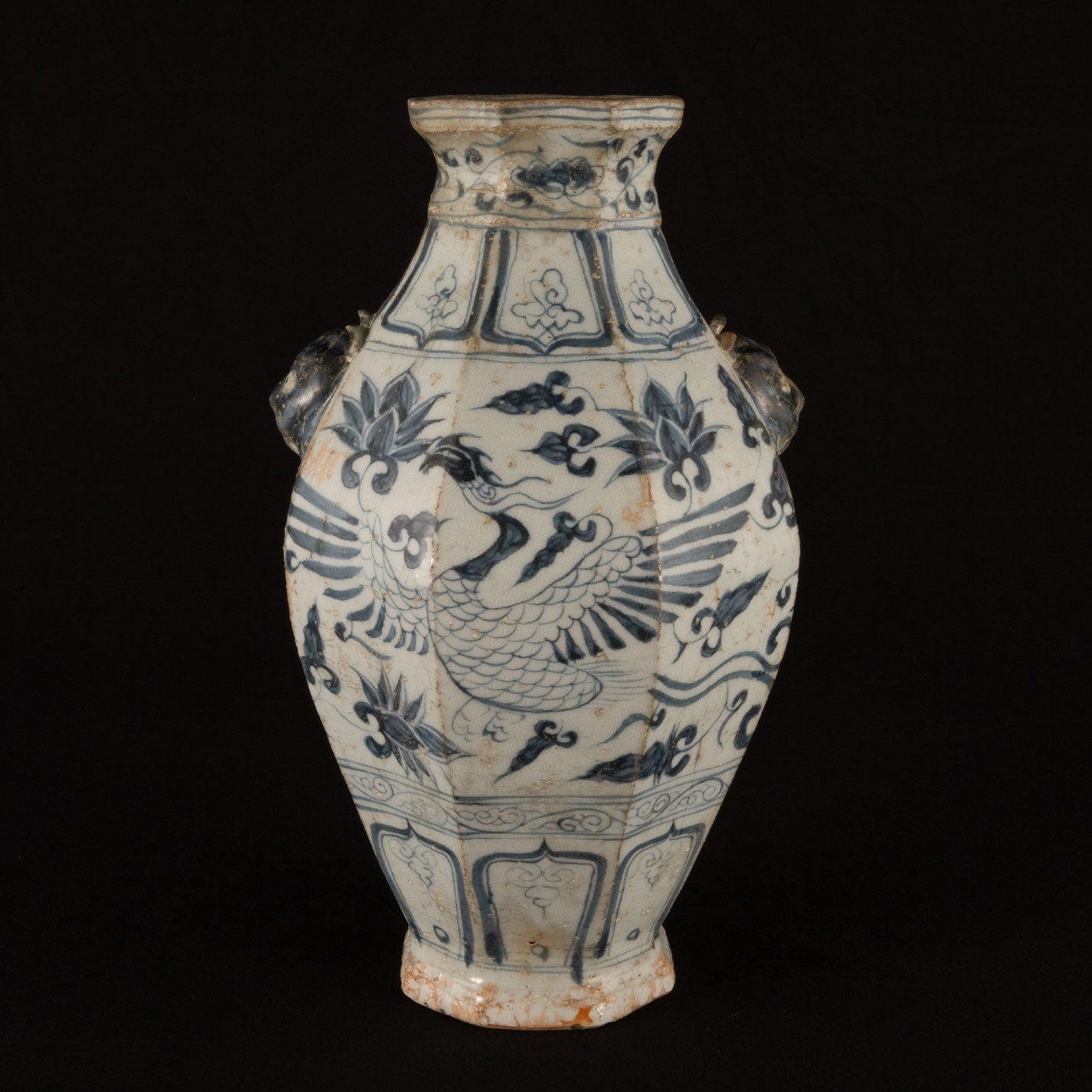 Blue and white octagonal vase