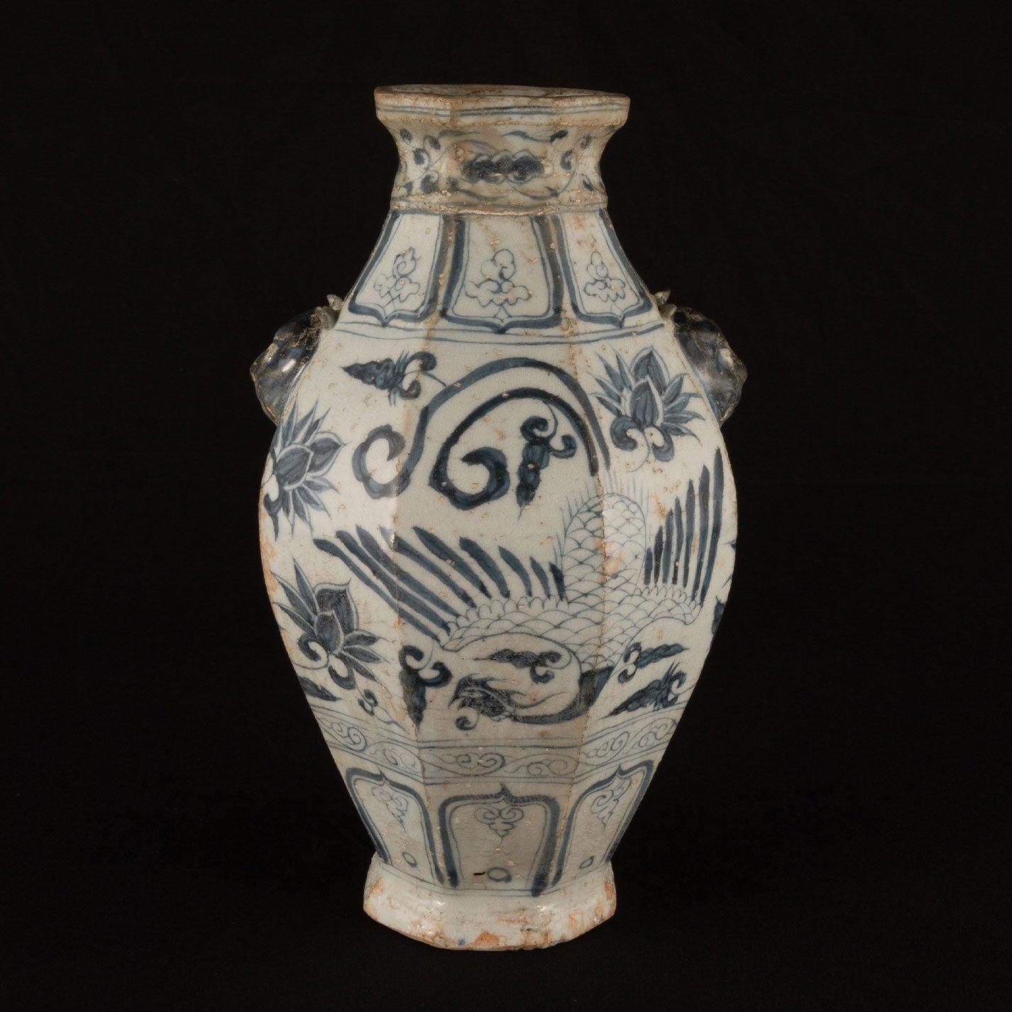 Blue and white octagonal vase