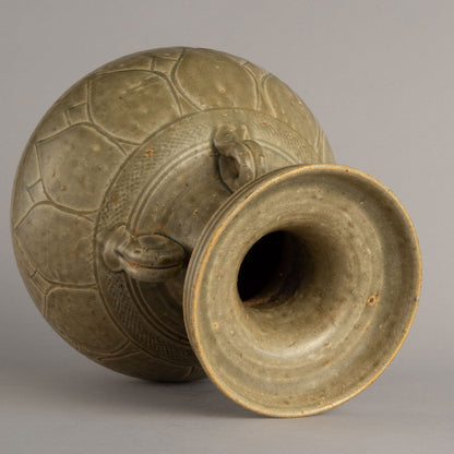 青瓷蓮花紋四耳瓶