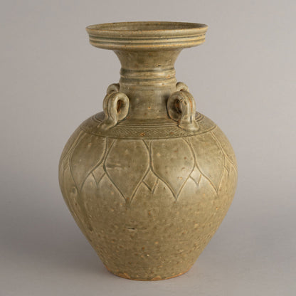 青瓷蓮花紋四耳瓶