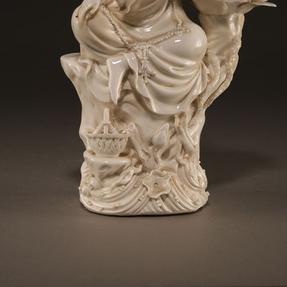 德化窯白瓷魚籃觀音像