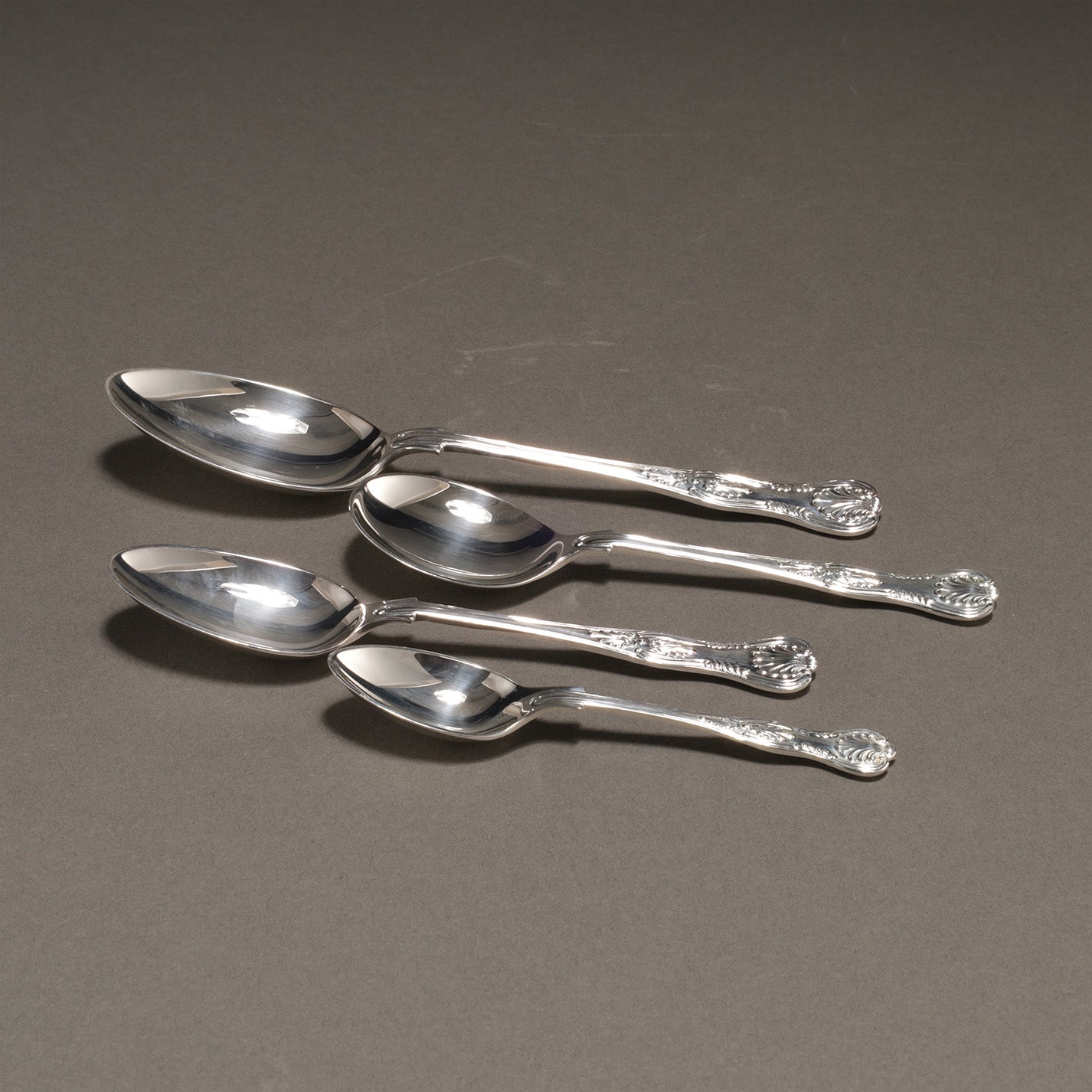 MAPPIN & WEBB / Assorted Silver Cutlery (44 pcs)