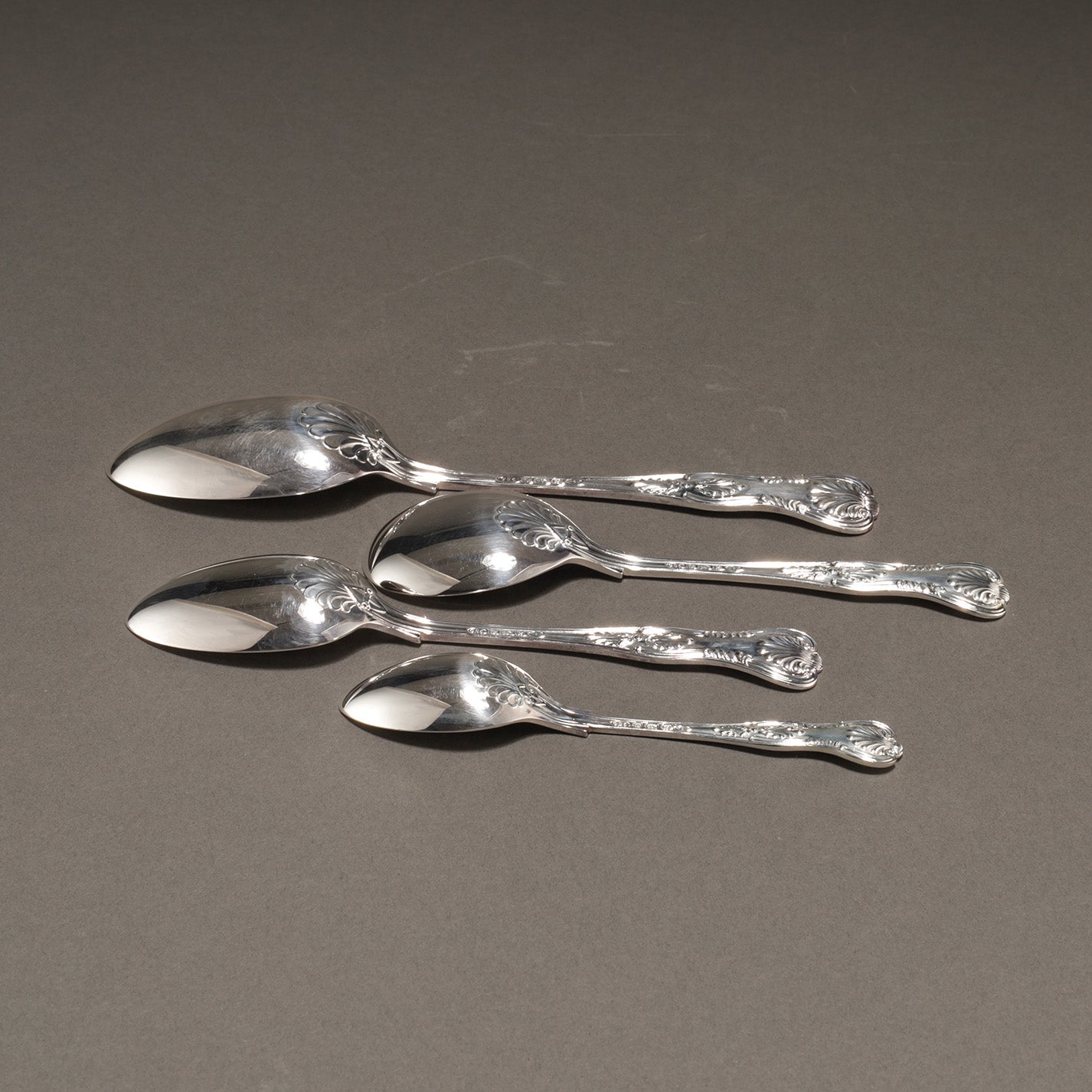 MAPPIN & WEBB / Assorted Silver Cutlery (44 pcs)