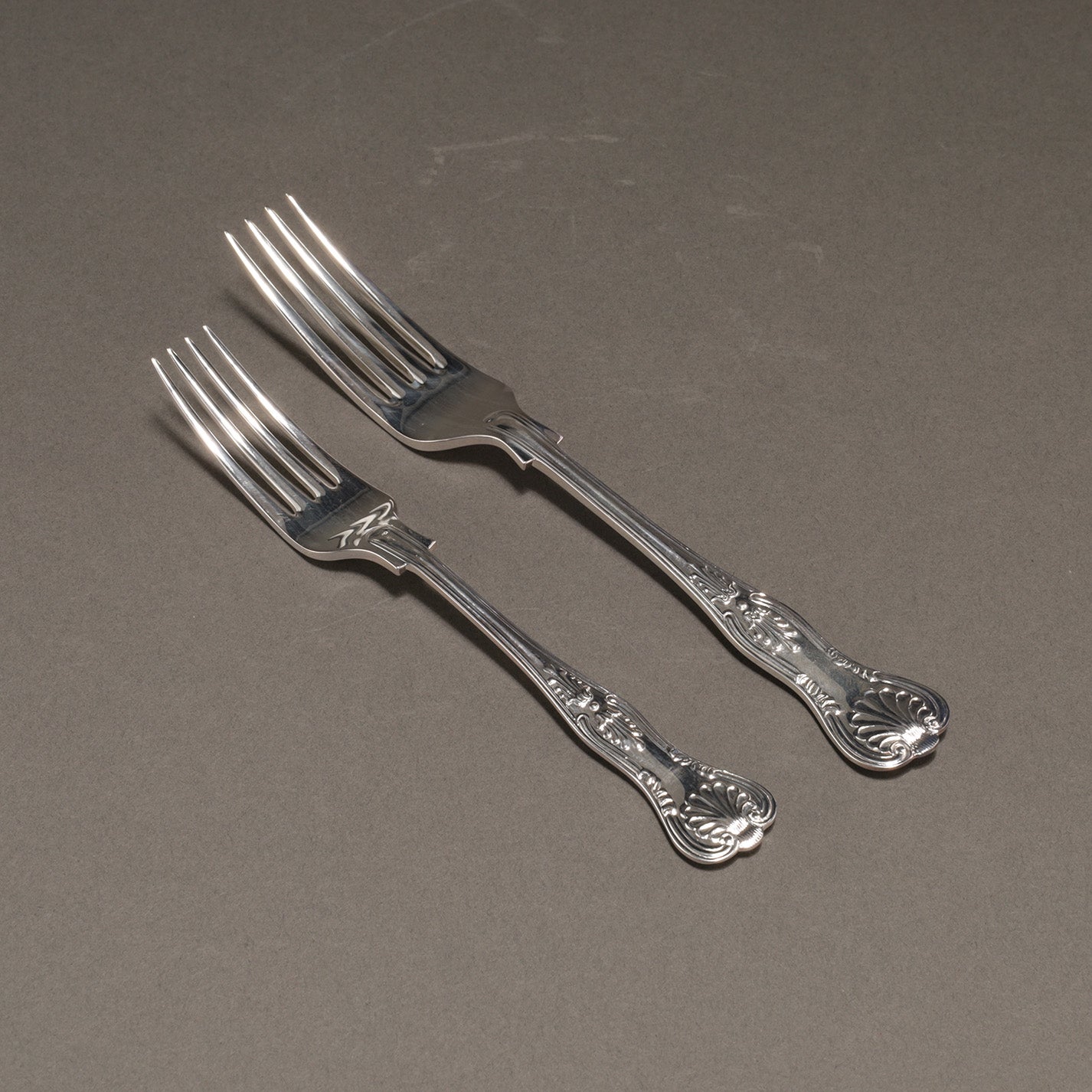 MAPPIN & WEBB / Assorted Silver Cutlery (44 pcs)